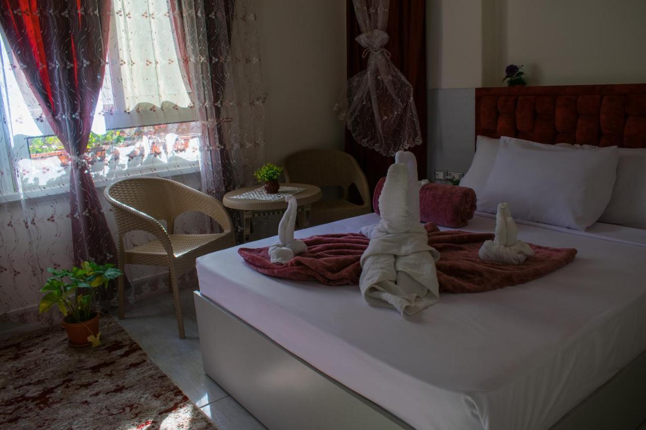 Crown Hotel Il Il Cairo Esterno foto
